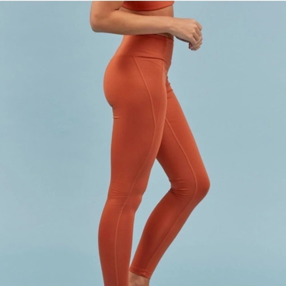 Girlfriend Collective Compressive Leggings - Picture 1 of 7